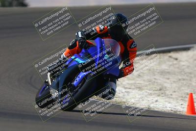 media/Sep-21-2025-TrackDaz (Sun) [[277c75b276]]/B Group/1220pm (Turn 2)/